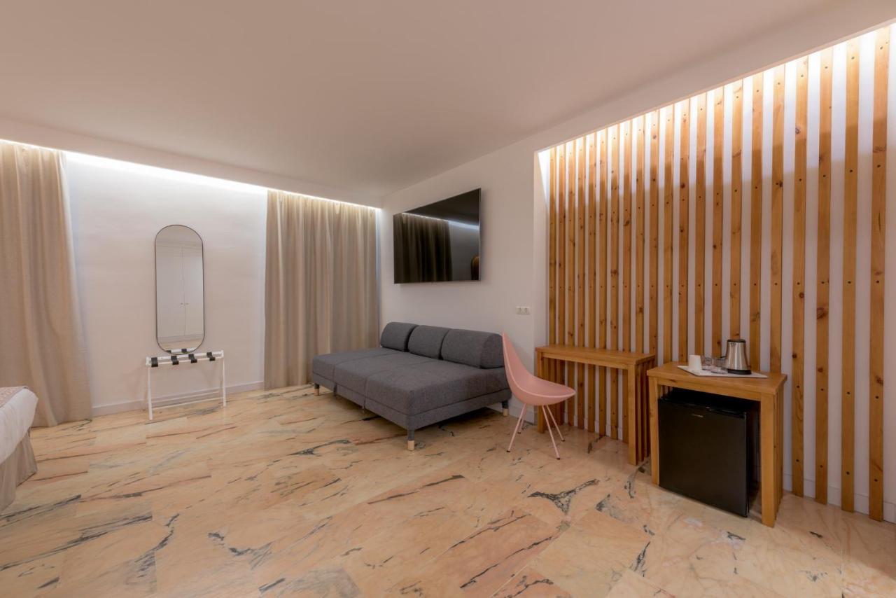 Hotel Boutique Sibarys - Adults Recommended Nerja Bagian luar foto