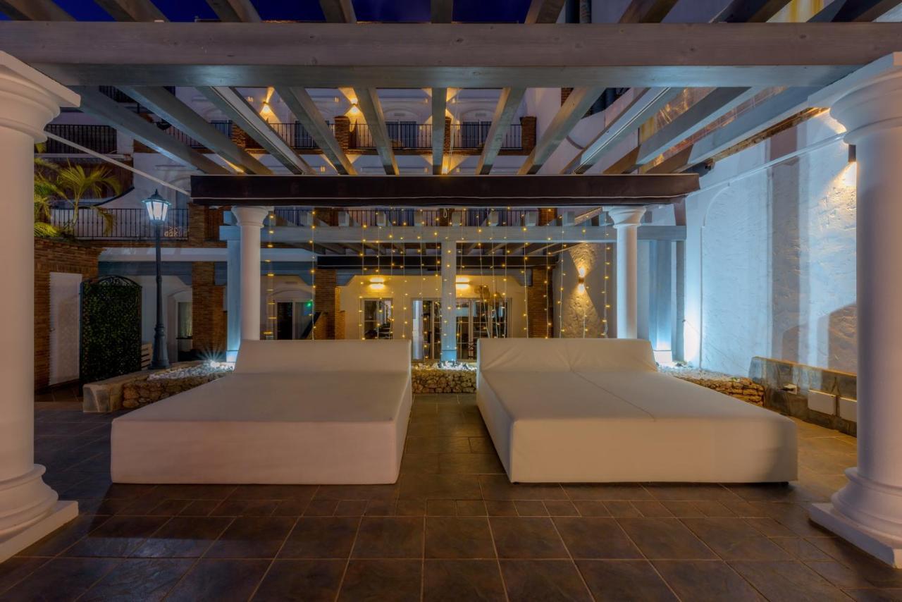 Hotel Boutique Sibarys - Adults Recommended Nerja Bagian luar foto