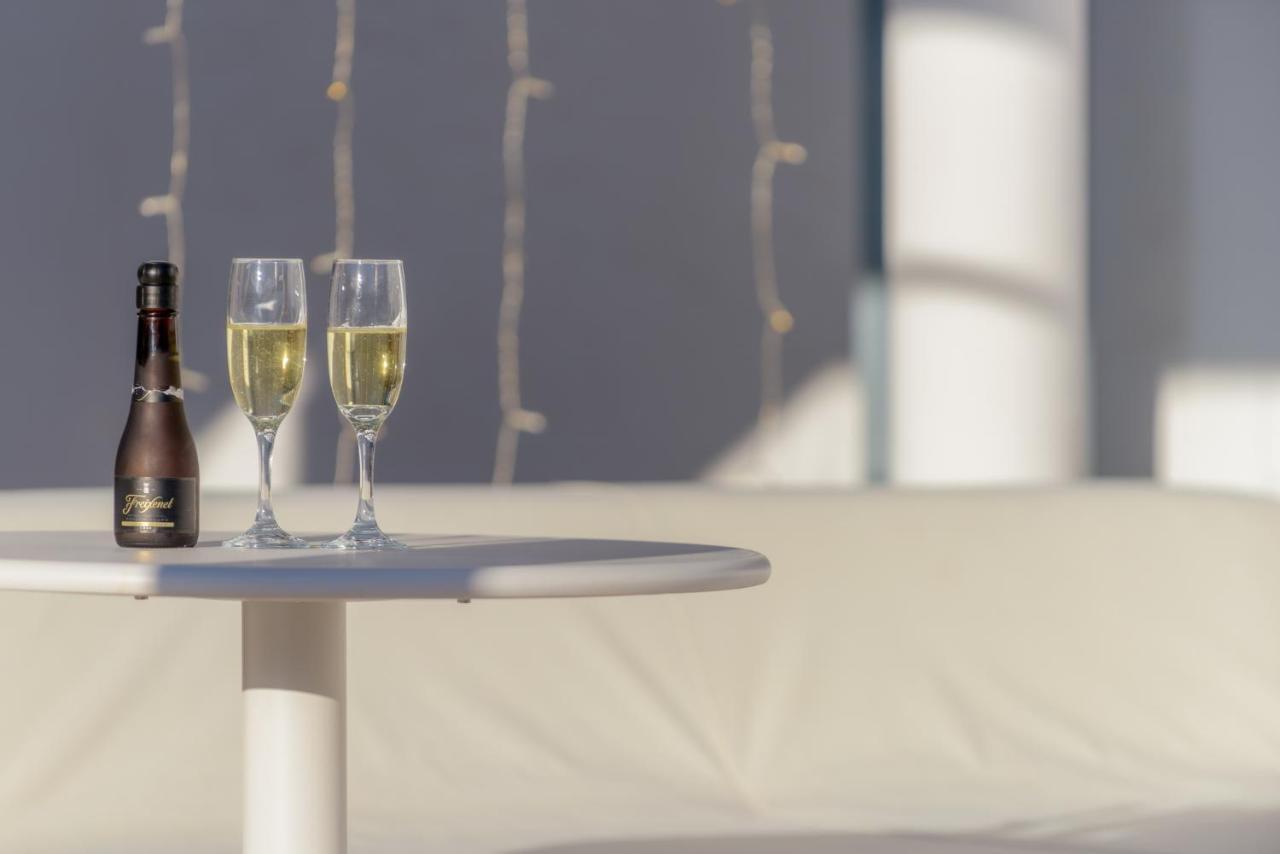 Hotel Boutique Sibarys - Adults Recommended Nerja Bagian luar foto